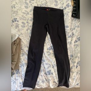 black leggings for shorter lean women. Inseam 22”